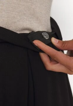 Anna Field Plooirok - Black -Anna Field Winkel 0a595e0492054f1db9f62bb080a1285c