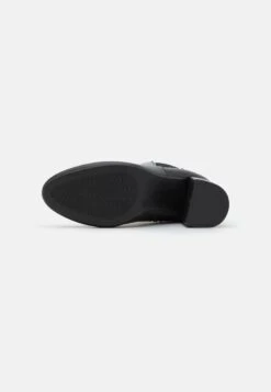 Anna Field Korte Laarzen - Black 12 Anna Field Korte Laarzen - Black -Anna Field Winkel 1e8bd80d6abb4d31b256208a85df1a2f