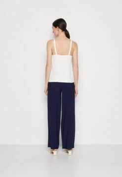 Anna Field Top - Off-White 10 Anna Field Top - Off-White -Anna Field Winkel 5c474e491a164220818989461bedaf11