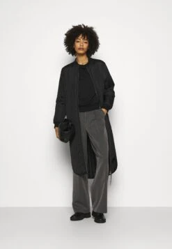 Anna Field Basic CleanCrew Neck Sweatshirt- Sweater - Black -Anna Field Winkel d28162de73d74b8385a3c6d72a24fc6a