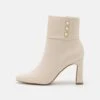 Anna Field Enkellaarsjes Met Hoge Hak - Beige 2 Anna Field Enkellaarsjes Met Hoge Hak - Beige -Anna Field Winkel e3f9d100b74249a9b82455e6a532f3aa