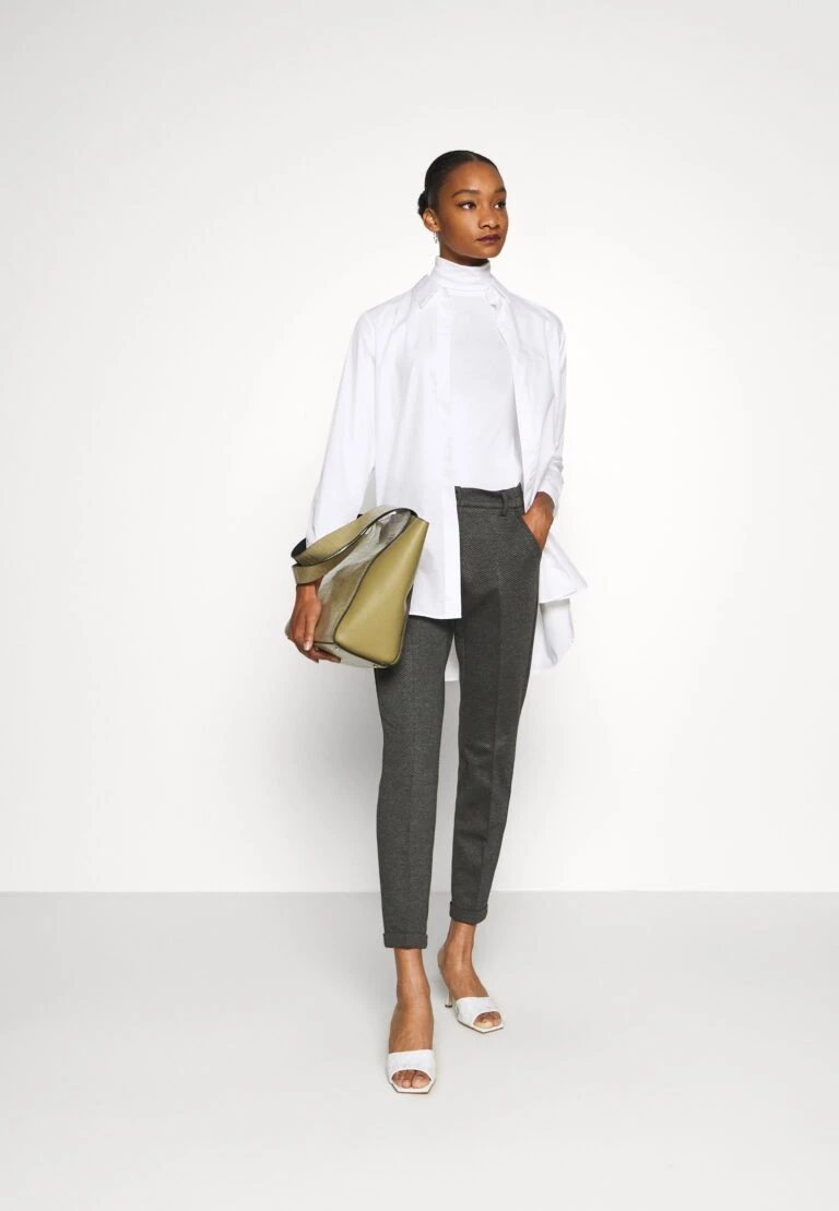 Anna Field Winkel -Anna Field Winkel 5619ea7882a142c1add1d0facb024843 768x1109 1